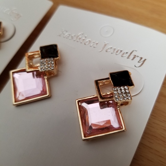 2 for $8 Art Deco Crystal Fashion Stud Earrings - Picture 2 of 4